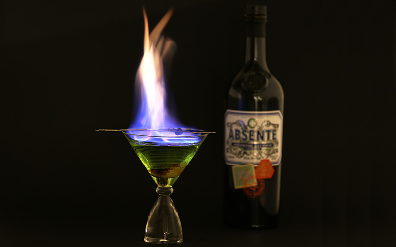 Illustration for article titled 18 Colorful Cocktails, And Their Recipes
